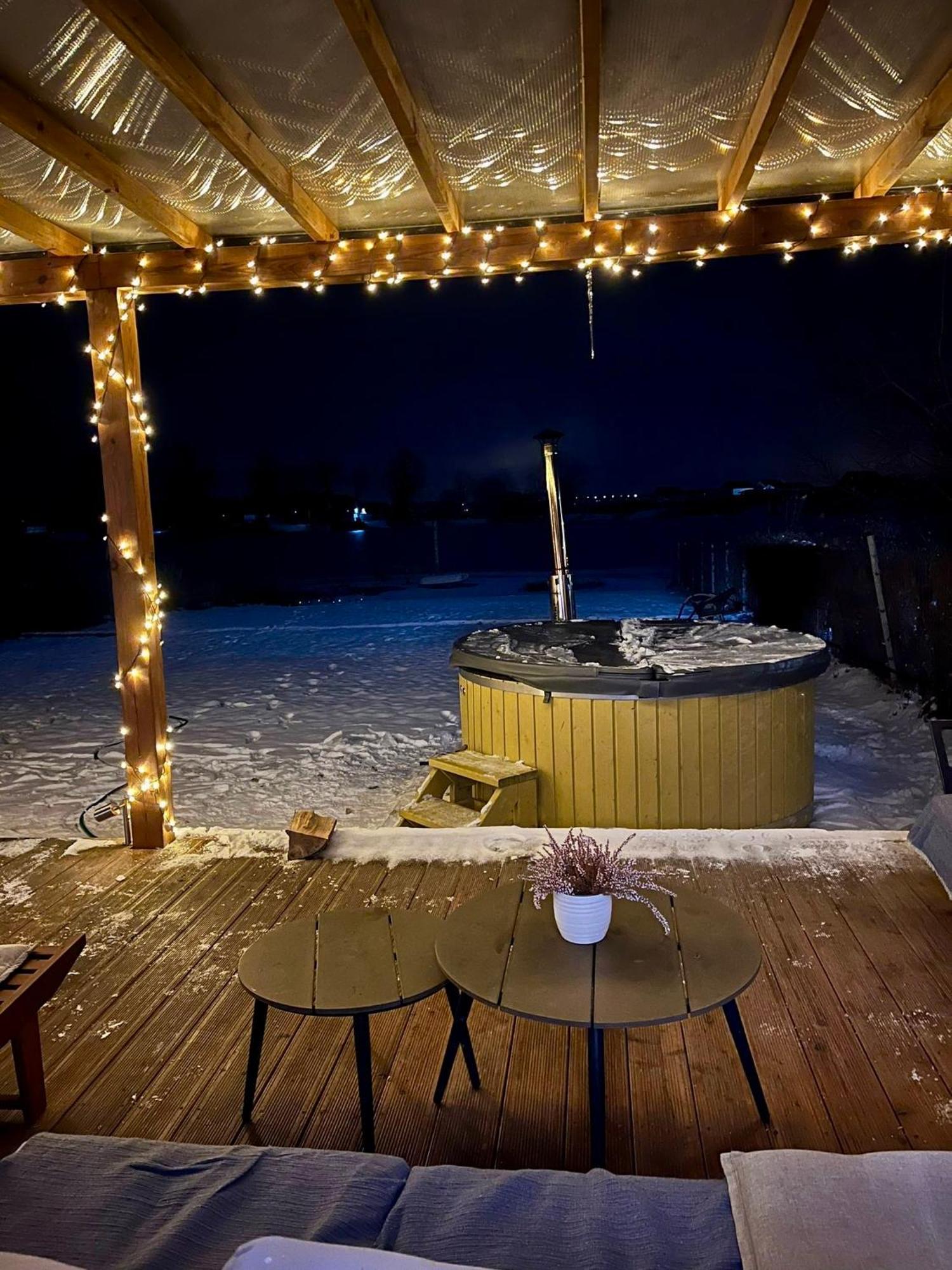 Relax House Nad Jeziorem Z Goraca Balia Villa Bieniowice Dış mekan fotoğraf